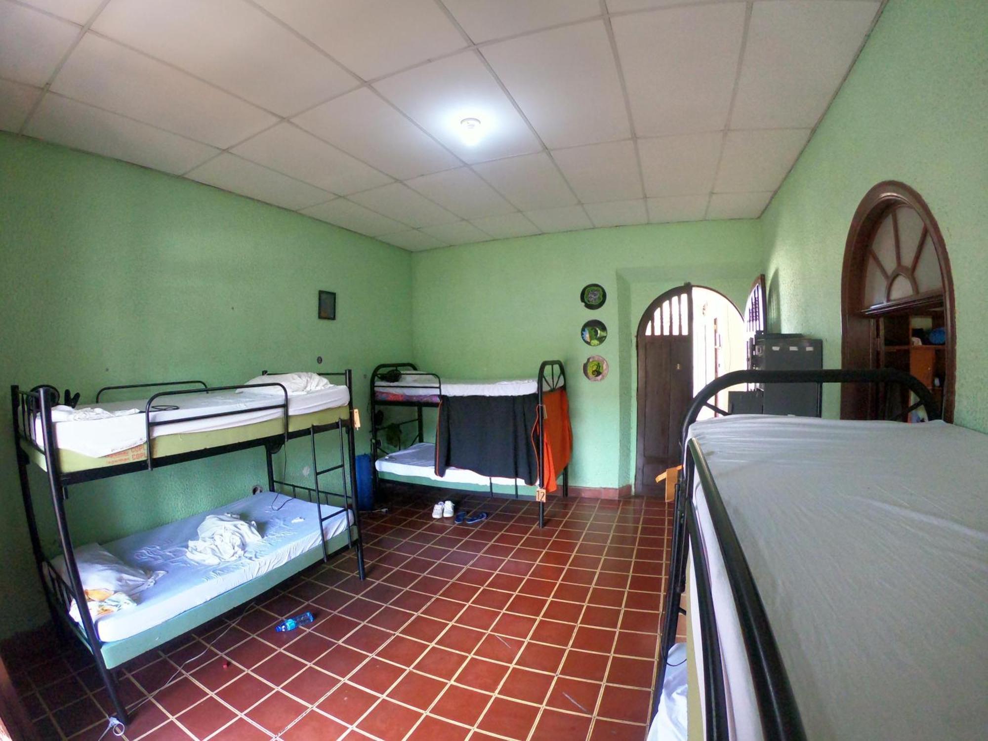 Ricks Hostel סנטה אנה מראה חיצוני תמונה