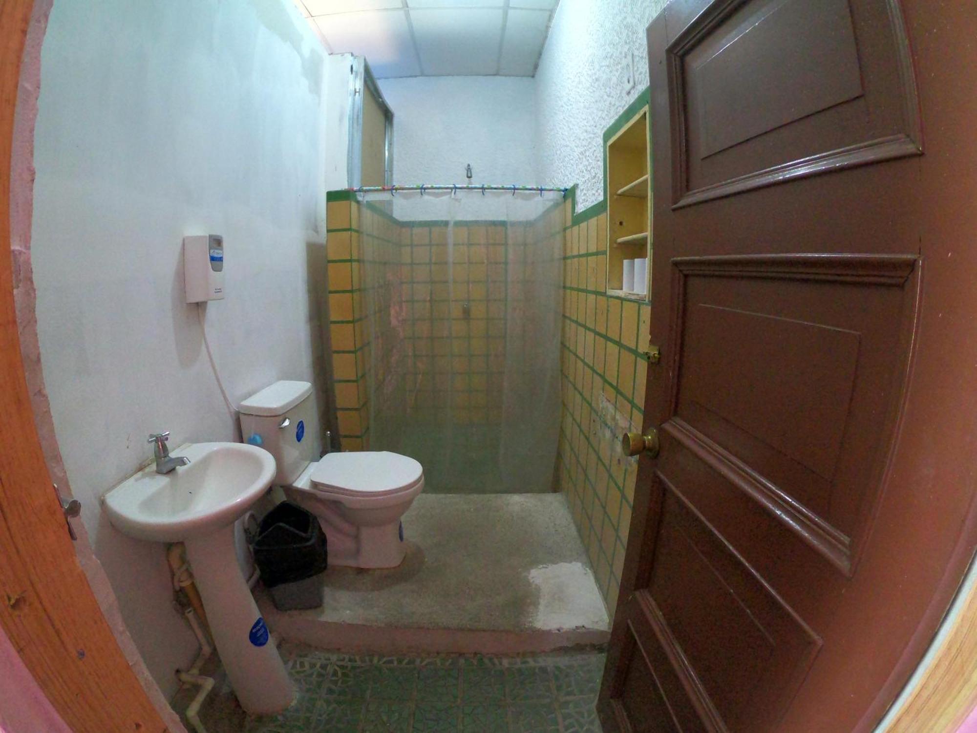 Ricks Hostel סנטה אנה מראה חיצוני תמונה